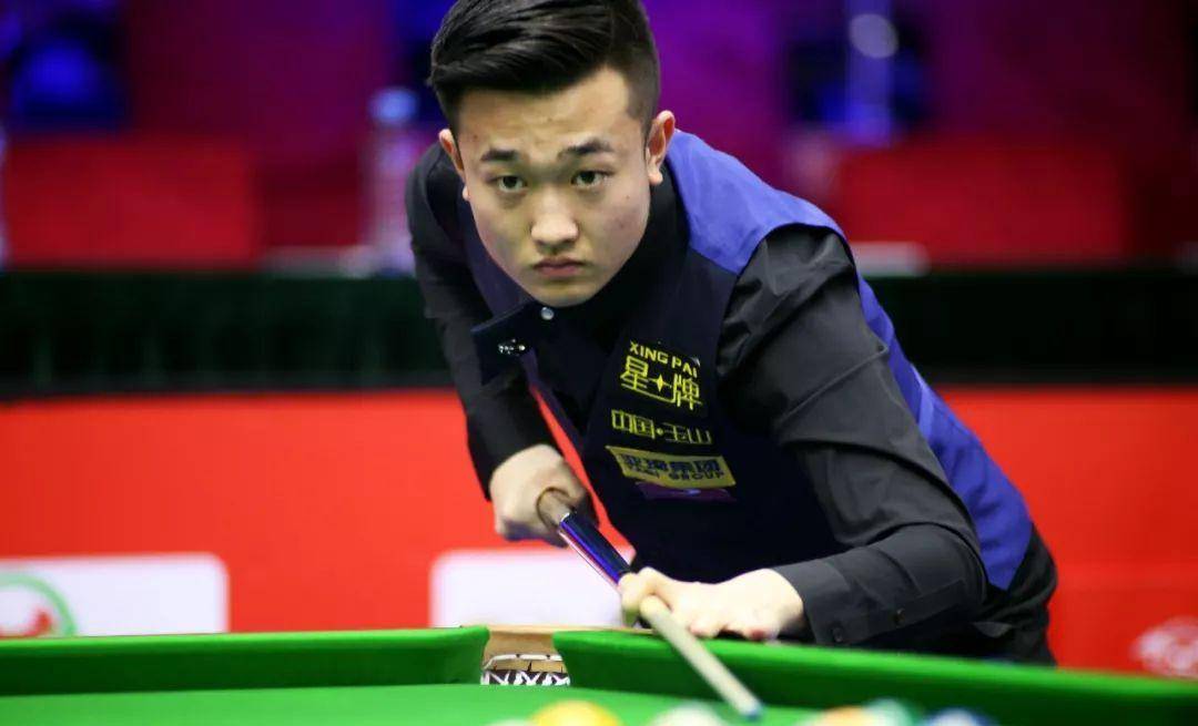 一日英超动向：曼联门将婉拒其他邀约，多纳鲁马正式被蓝月注册