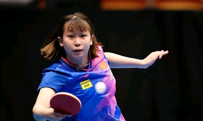 名记曝76人动态：乔治或缺席训练营初期及季前赛 恩比德膝盖伤势引担忧