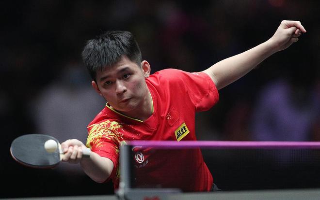 管理层的工 管理层的工